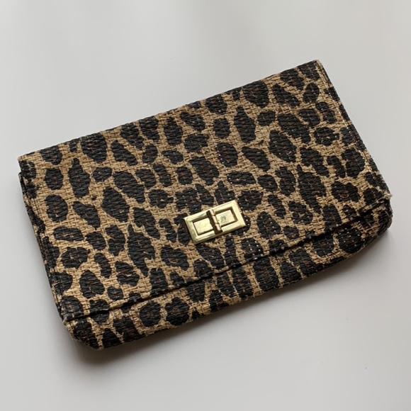 Viral leopard print clutch bag - Picture 1 of 5